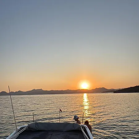 船上ホテル Kacamak Yachting *