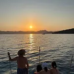 Kacamak Yachting Botel *